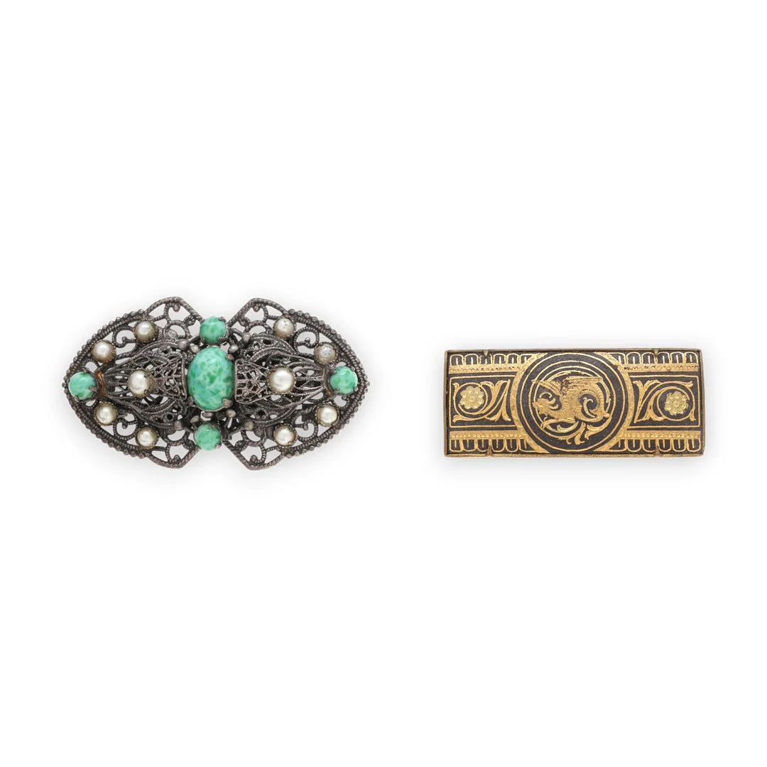 Two brooches in silver and over-gilded metal, 20th Century. — Brooches & Pendants — Balclis