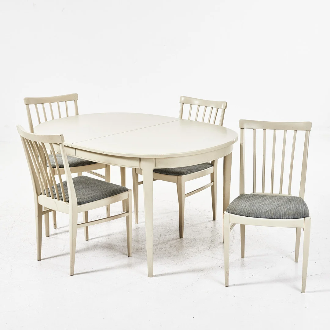 CARL MALMSTEN. Matgrupp, 5 delar, "Herrgården", Åfors möbelfabrik. — Dining room furniture — Stockholms Auktionsverk Magasin 5
