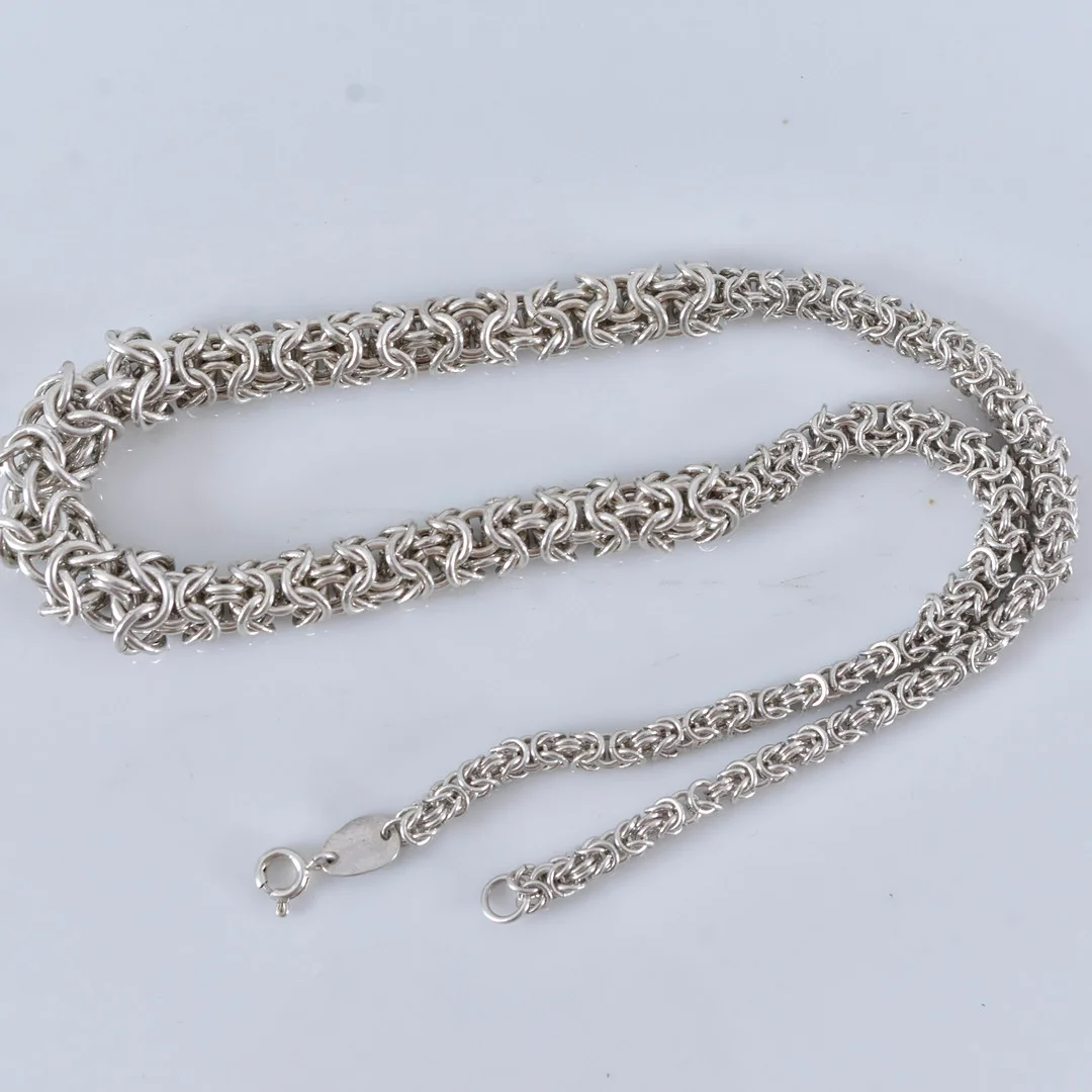 HALSKEDJA, doserad kejsarmodell, silver Frankrike. — Necklace — Halmstads Auktionskammare