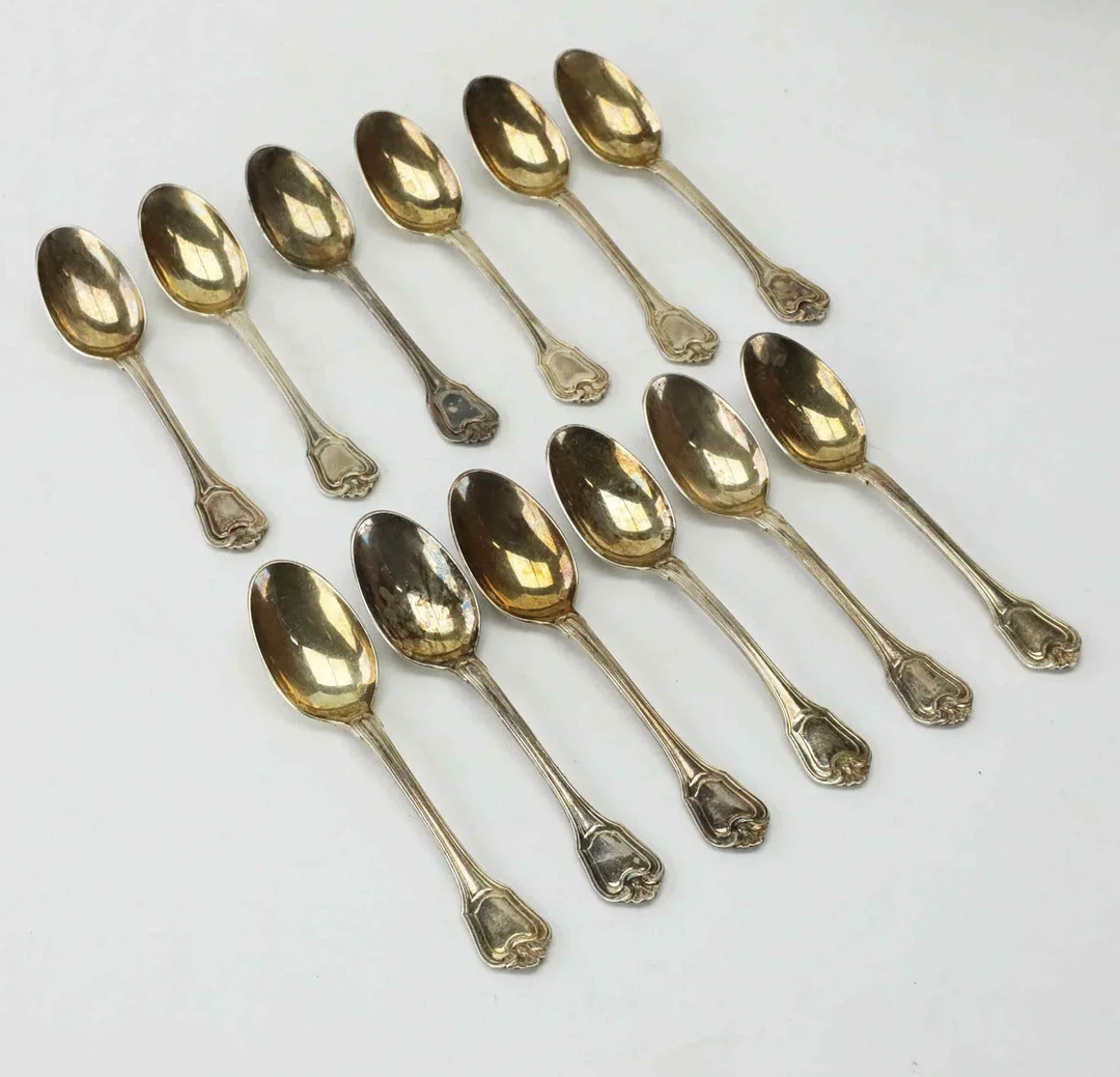KAFFESKEDAR, 12 st, silver, Orfèvrerie Christofle, Franrike, tidigt 1900. — Silver — Hälsinglands Auktionsverk