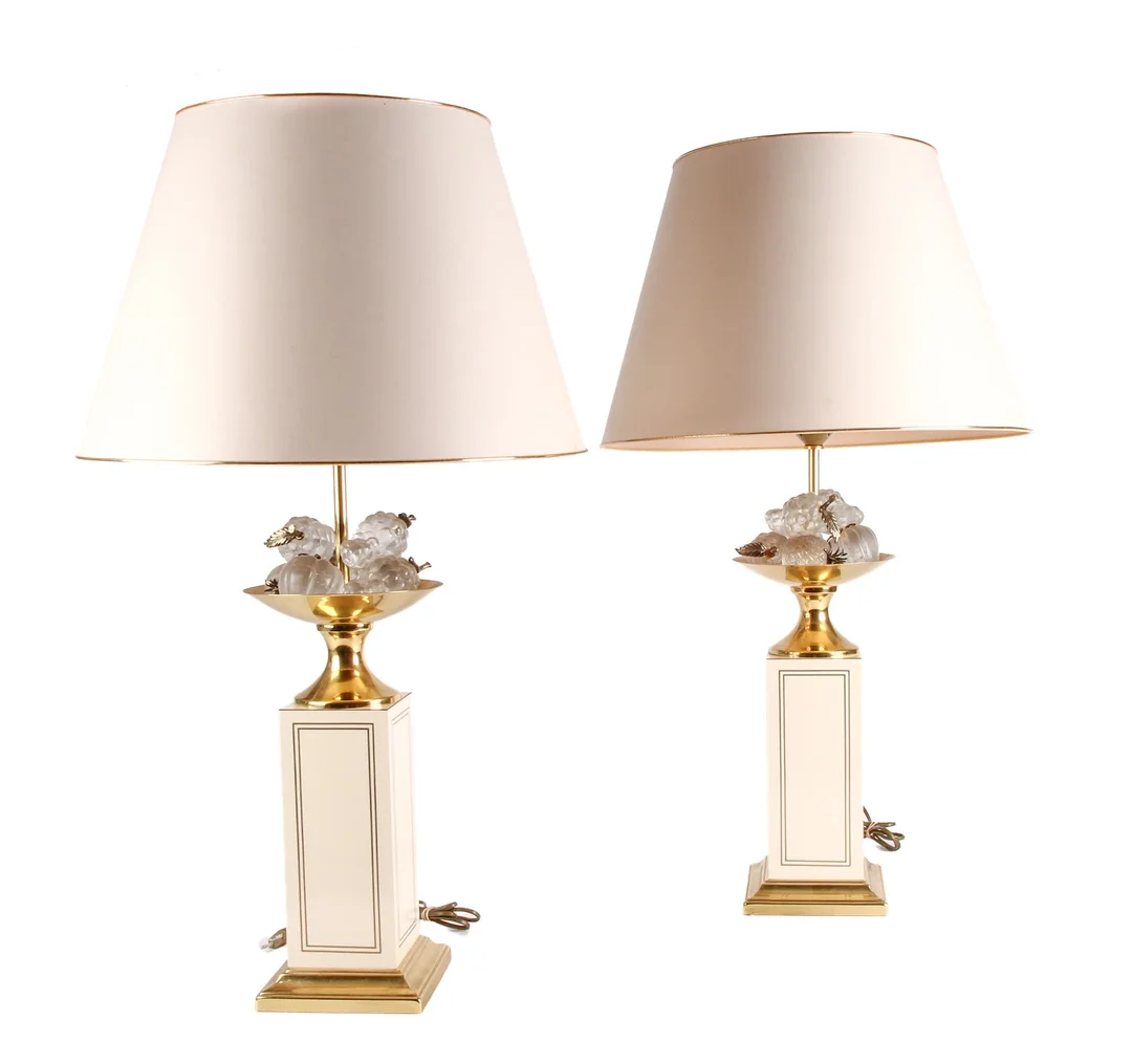 Le Dauphin. Pair of large table lamps with shades (2) — Lamps and lighting/Table lamps — Lauritz