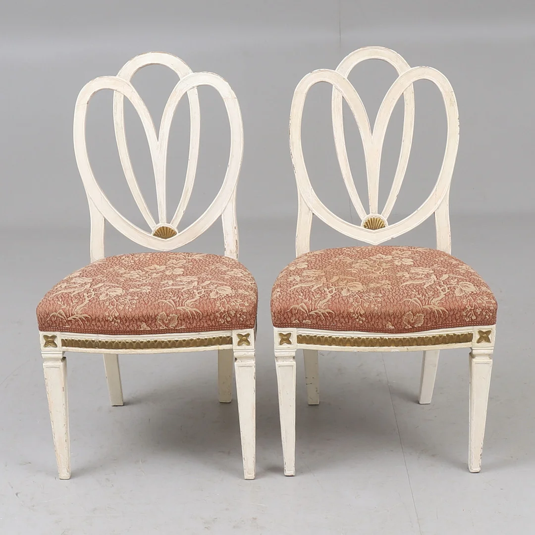 STOLAR, ett par, trä, gustavianska. Lindome. — Armchairs & Chairs — RA Auktionsverket Norrköping