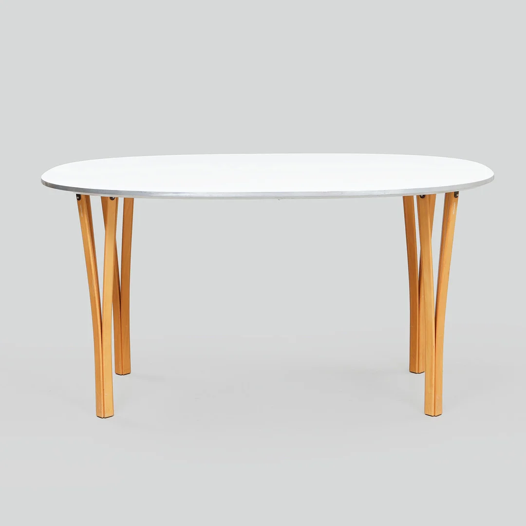 BRUNO MATHSSON & PIET HEIN. Bord, "Superellips" Fritz Hansen. — Tables — Göteborgs Auktionsverk