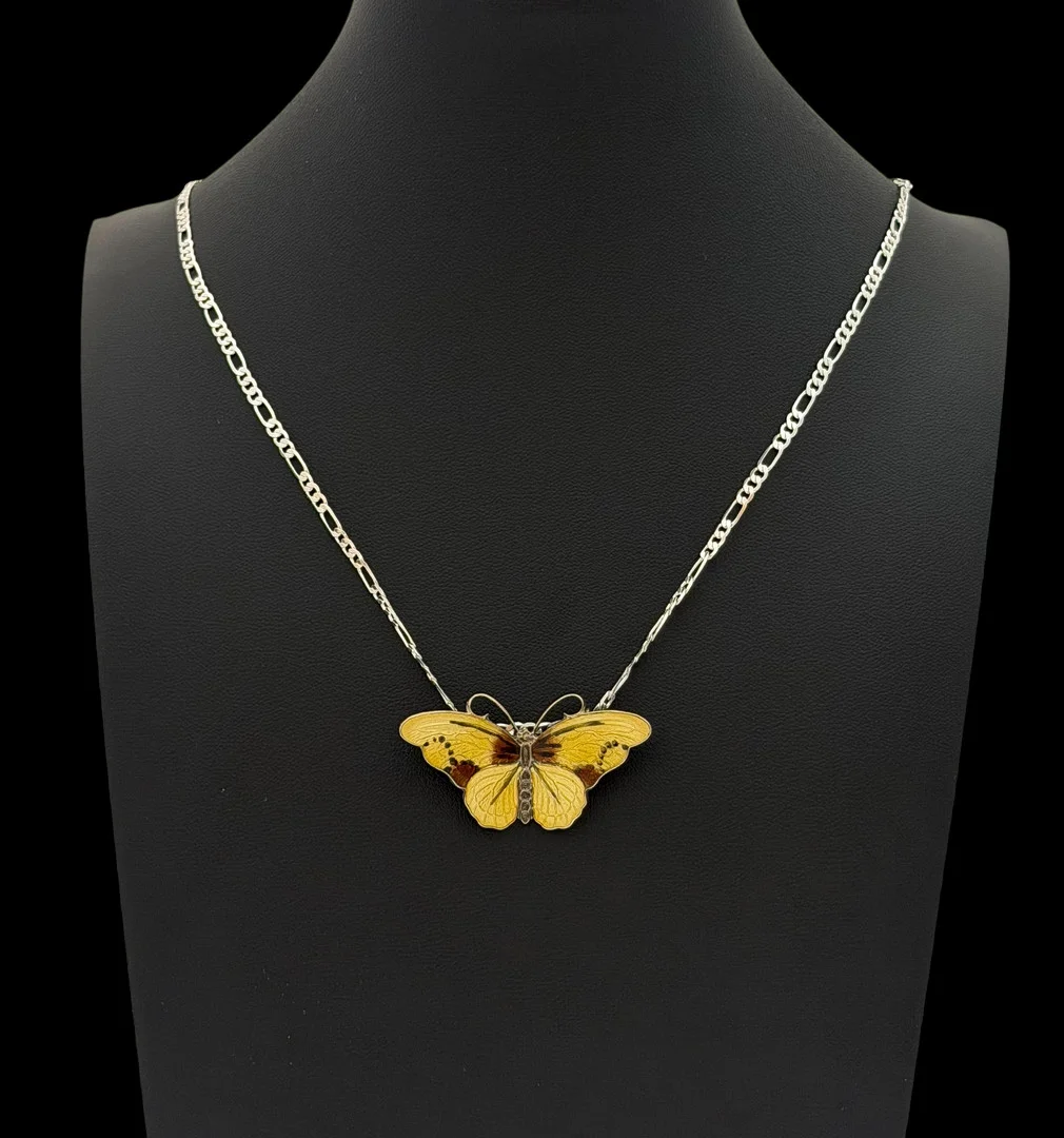 TINA OXAGER SILVER AND ENAMEL BUTTERFLY NECKLACE. — Necklace — Griffin’s Auctioneers