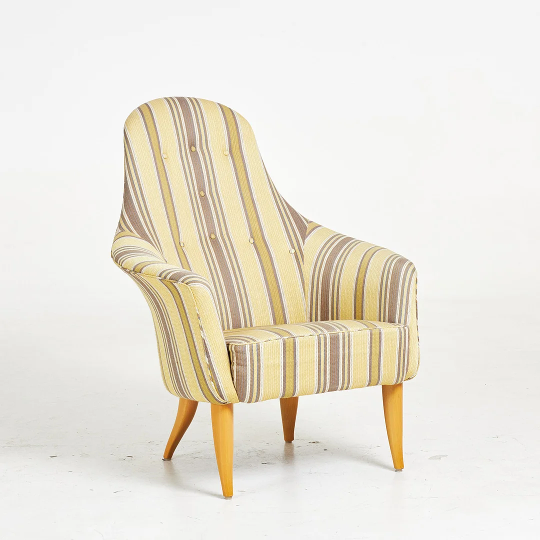 KERSTIN HÖRLIN-HOLMQUIST. FÅTÖLJ, "Stora Adam", ur serien Paradiset, randig klädsel, Nordiska Kompaniet. — Armchairs & Chairs — Stockholms Auktionsverk Sickla