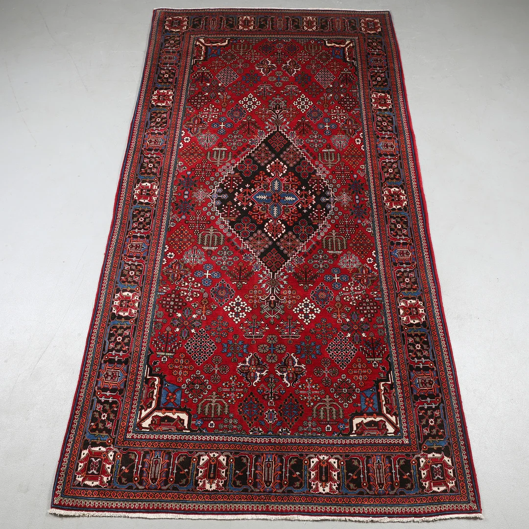 Persisk Djoshaghan tæppe, 274 x 145 cm. — Persian Carpets & Textiles — Bidstrup Auktioner