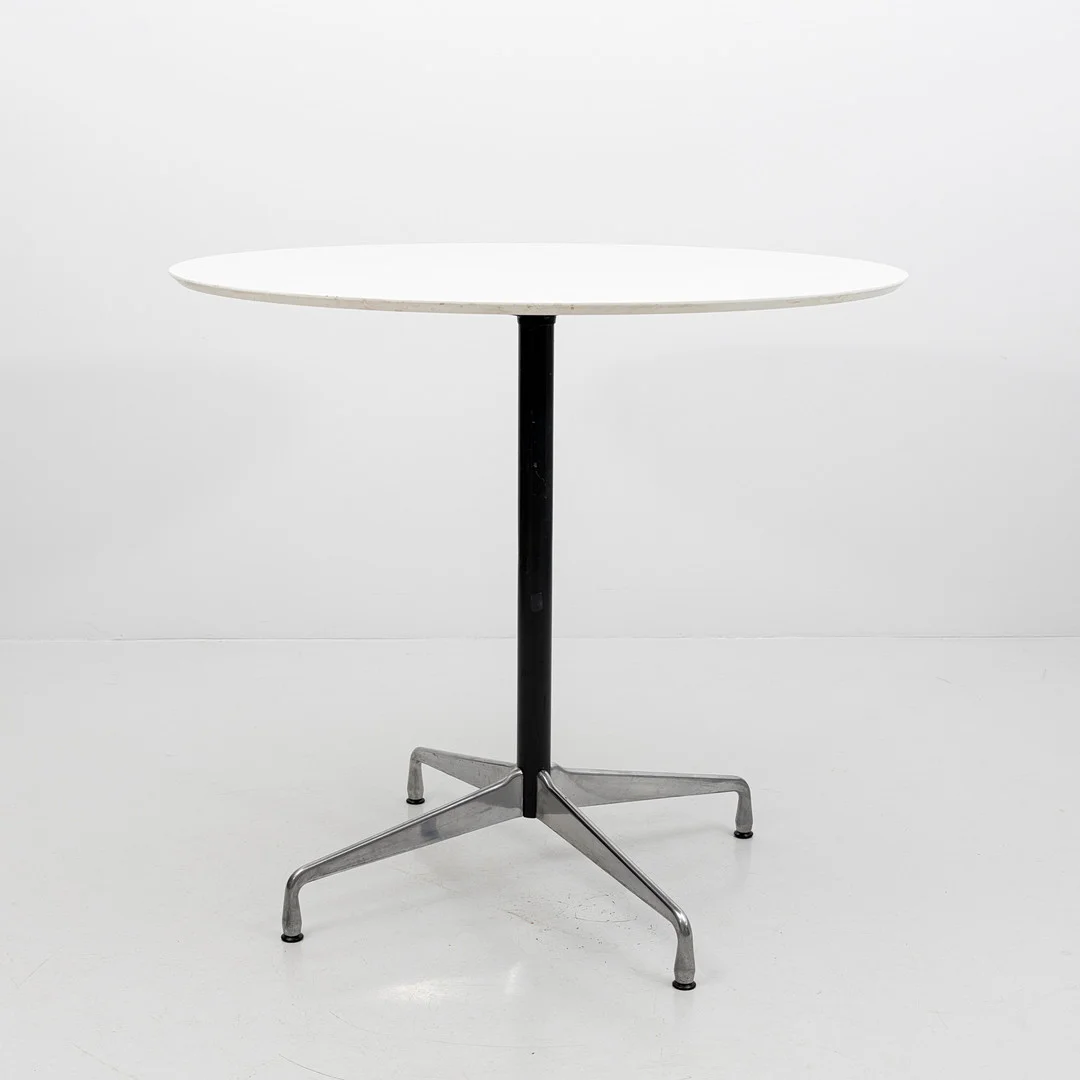 CHARLES & RAY EAMES. underrede, "Eames Segmented Tables", för Vitra, 2000-tal. — Tables — Auktionshuset Kolonn