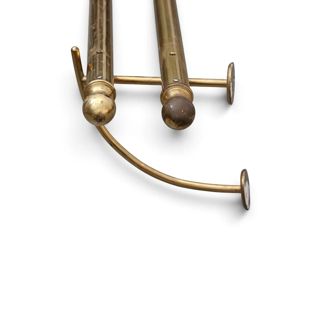 Set of two brass curtain rods, 20th Century. — Other — Balclis