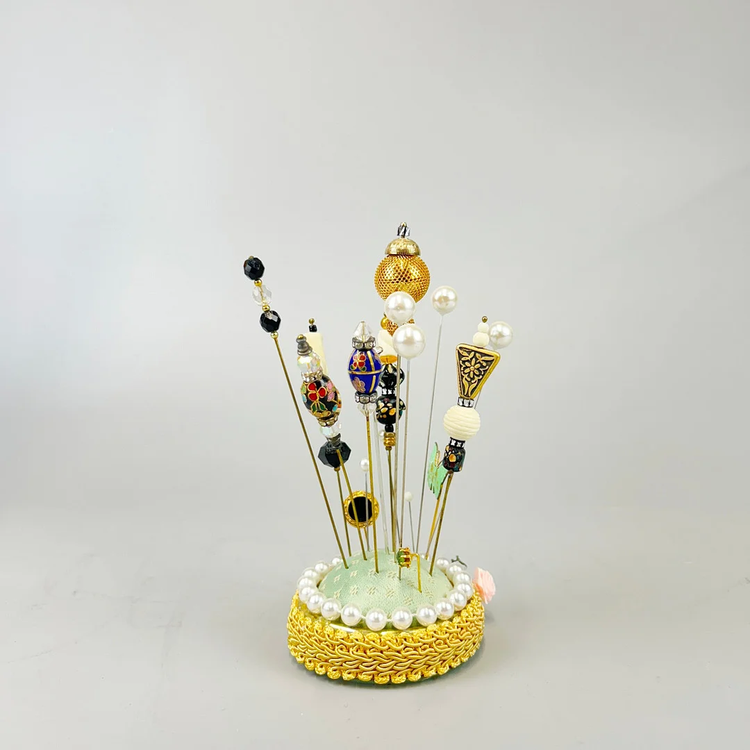 DECORATIVE HAT PINS & CUSHION. — Miscellaneous — Chalkwell Auctions