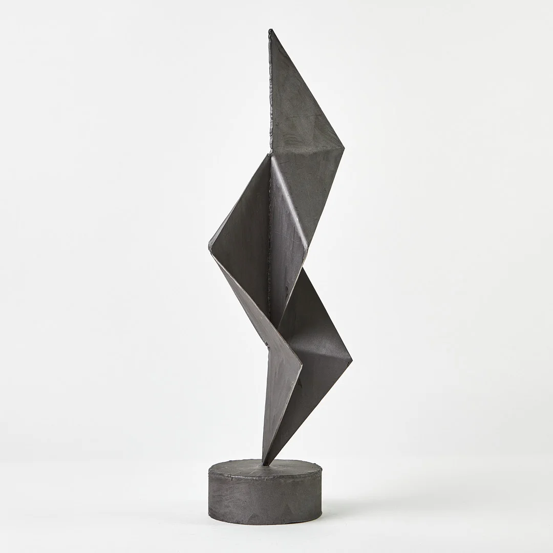 PIERRE OLOFSSON. Skulptur, "Facetter", signerad och numrerad 2/4. — Sculptures & Bronzes — Stockholms Auktionsverk Magasin 5