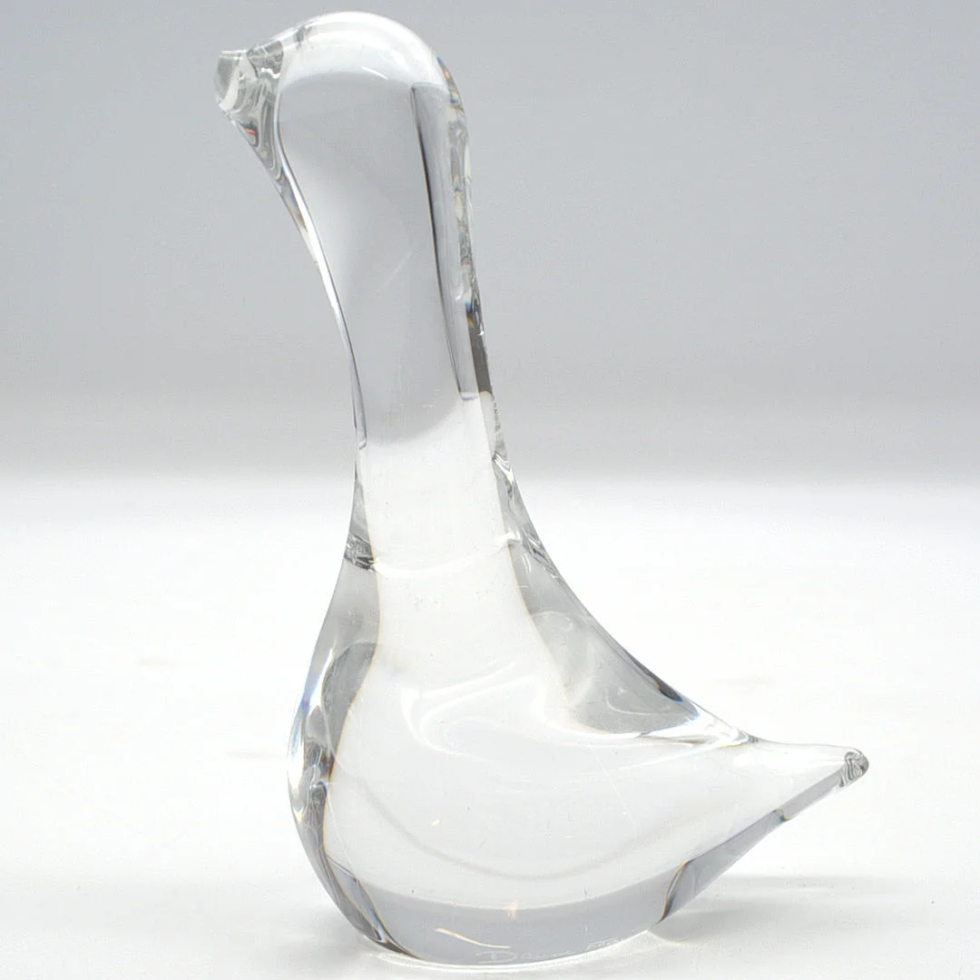 DAUM FRANCE, SKULPTUR PLASTISCHER VOGEL AUS KRISTALLGLAS, UM 1950. SIGNIERT. — Art glass — Kunst- und Auktionshaus Kleinhenz