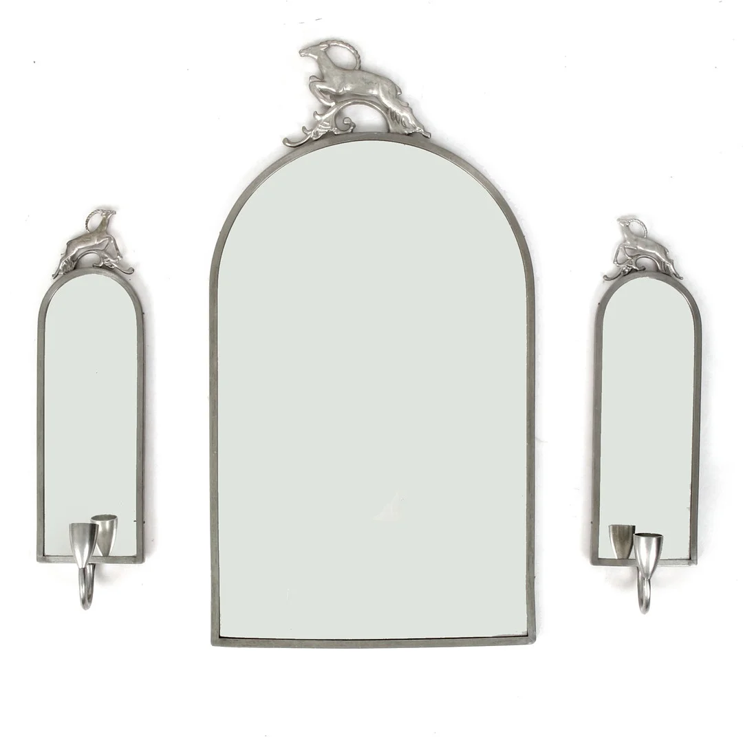 SPEGEL med SPEGELLAMPETTER, 3 delar tenn, 1930/40-tal. — Mirrors — Stadsauktion Sundsvall