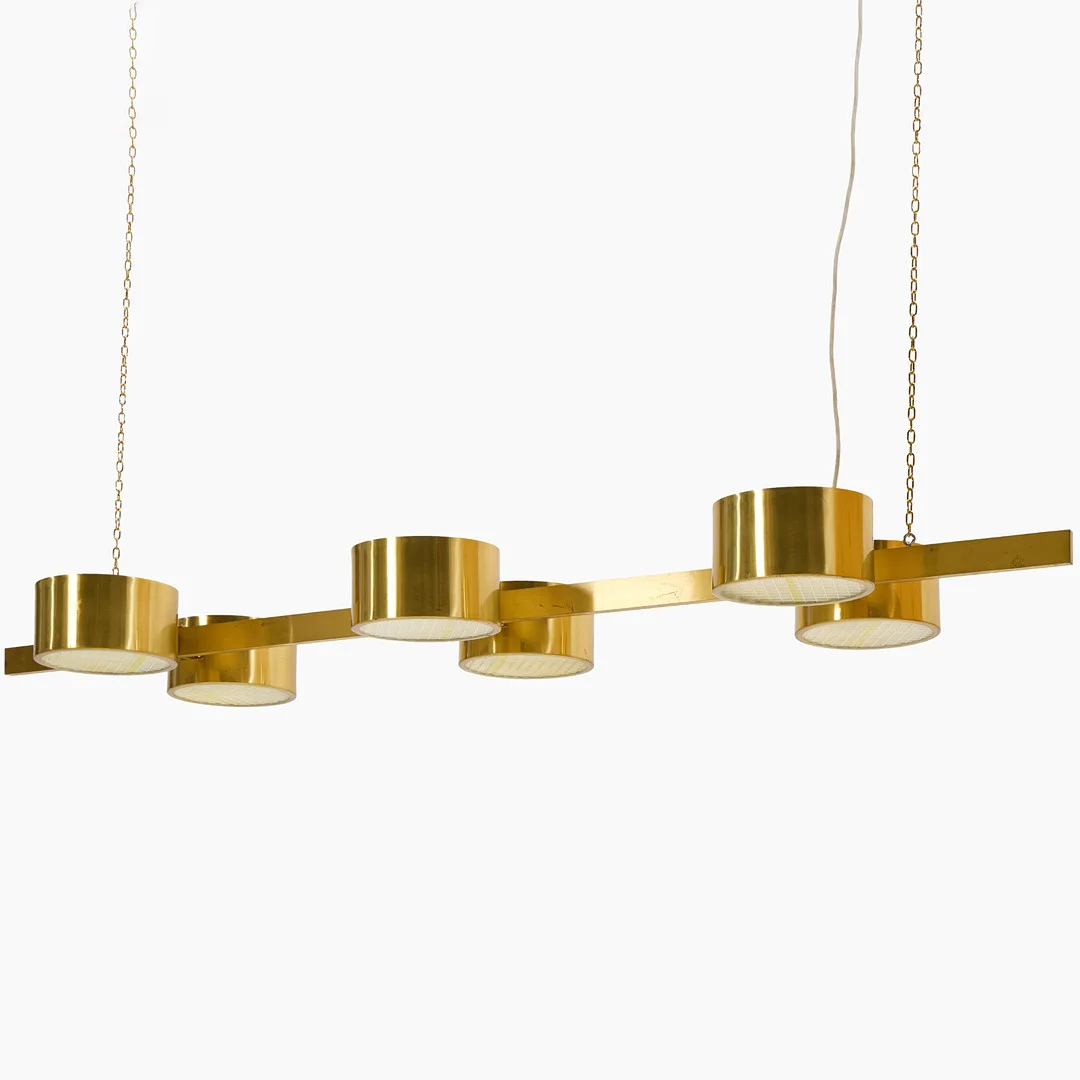 HANS-AGNE JAKOBSSON (SVERIGE, 1919–2009). Taklampa, 6 ljuspunkter, modell T 261/6, mässing, Markaryd, 1960/70-tal. — Ceiling lights — Crafoord Auktioner Stockholm