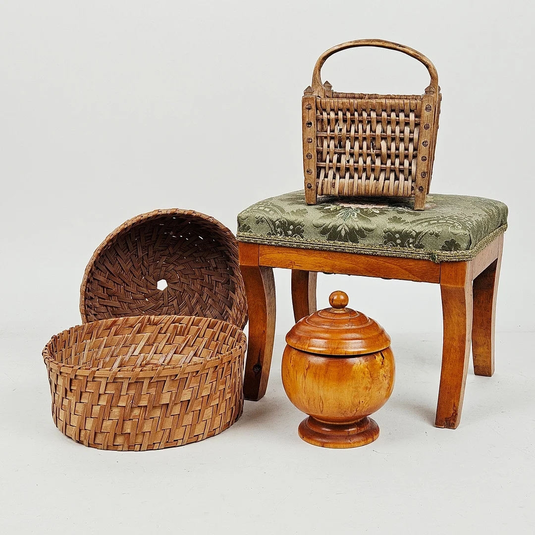 PALL, LOCKSKÅL OCH KORGAR, 5 delar, 1800-1900-tal. — Other — Auktionshuset Thörner & Ek