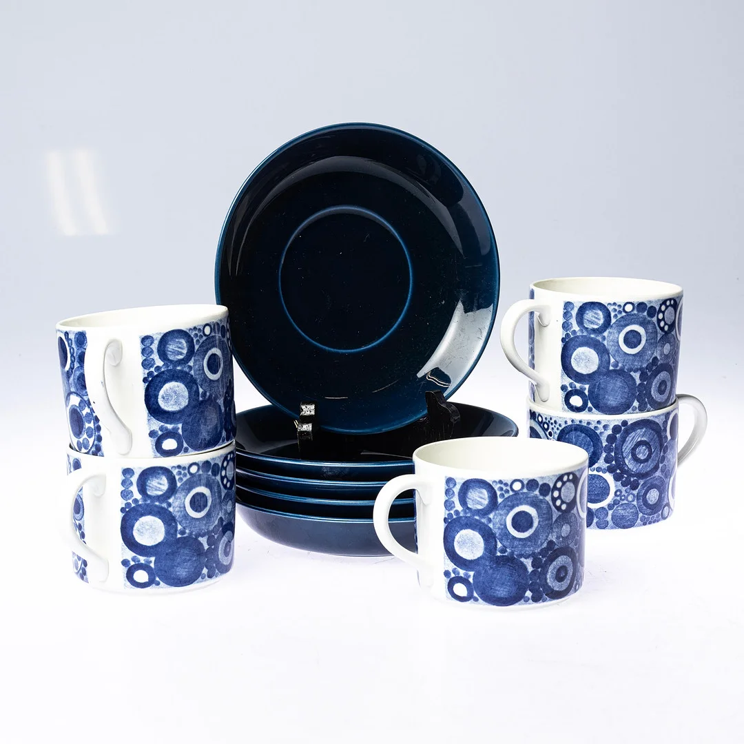 CHRISTINA CAMPBELL. Kaffegods, 5 par, "Pi", Rörstrand. — Tableware — Handelslagret Auktionsservice