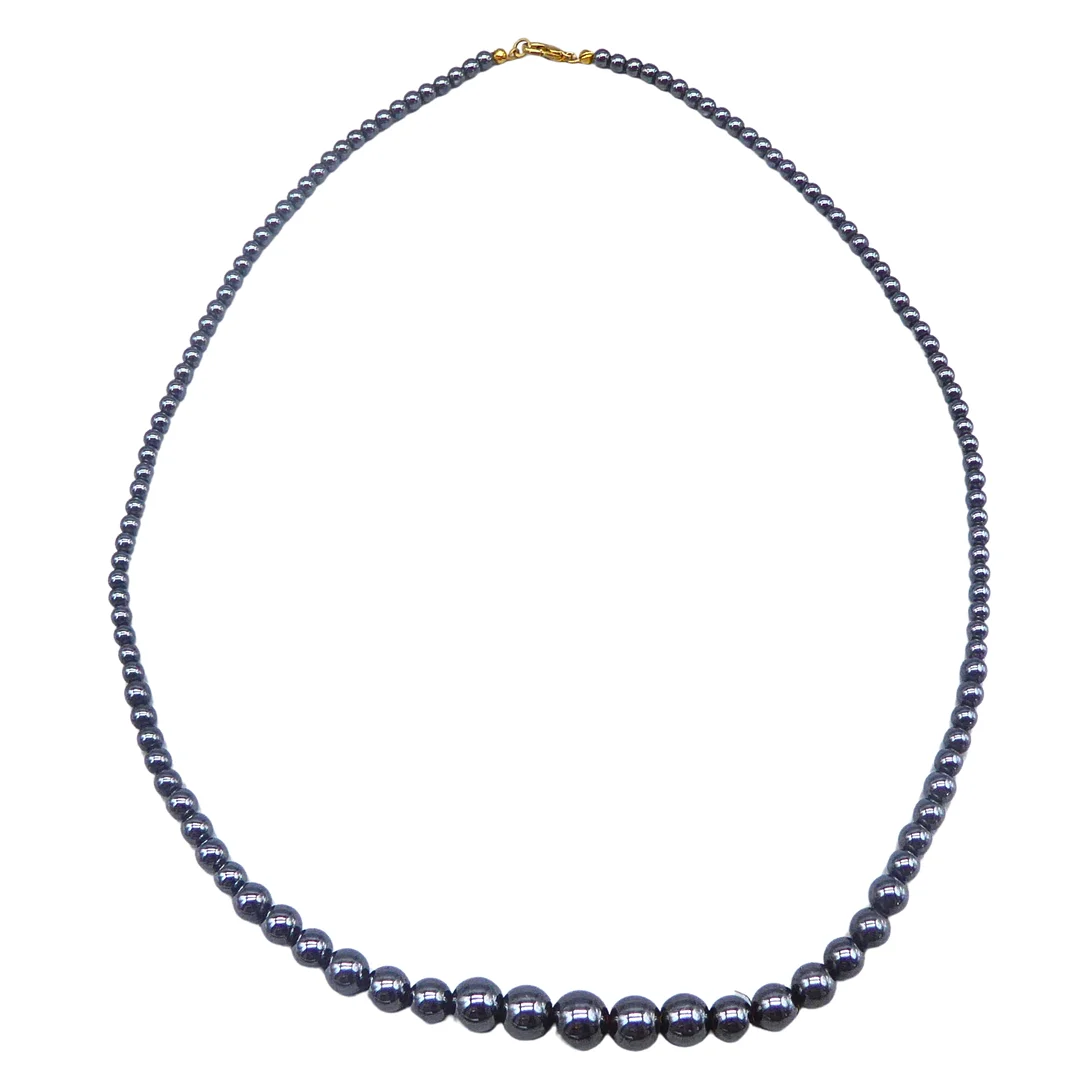 HÄMATIT-KUGELKETTE MIT KARABINERVERSCHLUSS. — Necklace — Auktionshaus Stuber's Hammerschlag