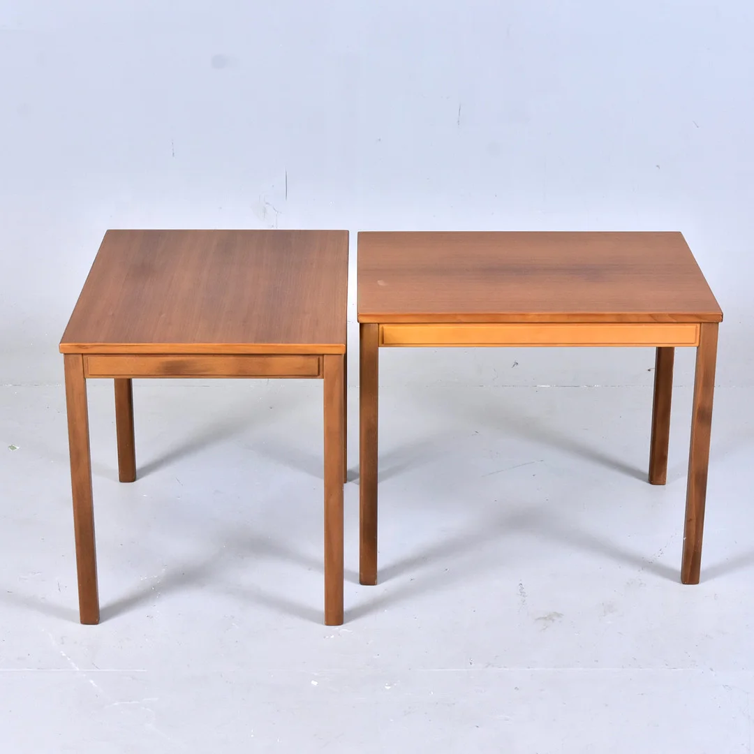 LAMPBORD, 1-par, teak, 1960/70-tal. — Tables — Halmstads Auktionskammare
