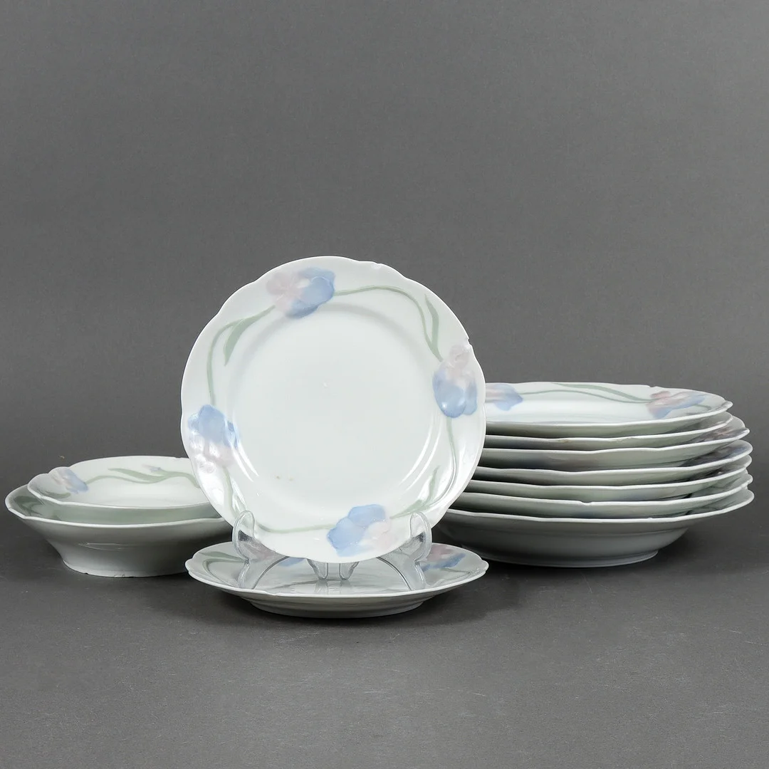 ALF WALLANDER. servisdelar, "Iris", 11 delar, porslin, jugend, Rörstrand, 1900-talets första hälft. — Tableware — Karlstad Hammarö Auktionsverk