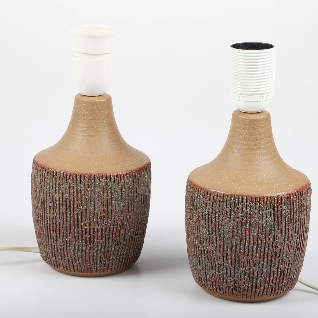 EINAR JOHANSEN. Bordslampor, 1 par, stengods, Søholm, Danmark. — Table Lamps — Helsingborgs Auktionskammare