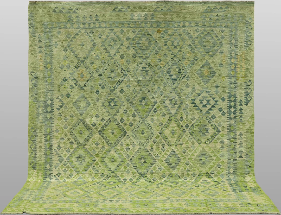 ORIENTMATTA. Kelim klassisk design, 296 x 258 cm. — Oriental Carpets & Textiles — Gomér & Andersson Linköping