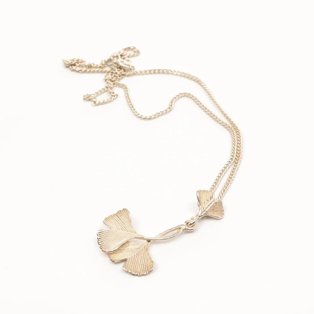 MICHAEL MICHAUD FINE Gingko, Collier, "King Olive", Sterlingsilver. — Necklace — Garpenhus Auktioner