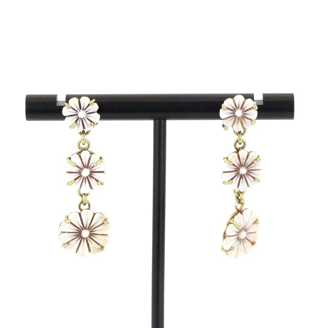 GOLD DROP EARRINGS. — Earrings — Chalkwell Auctions