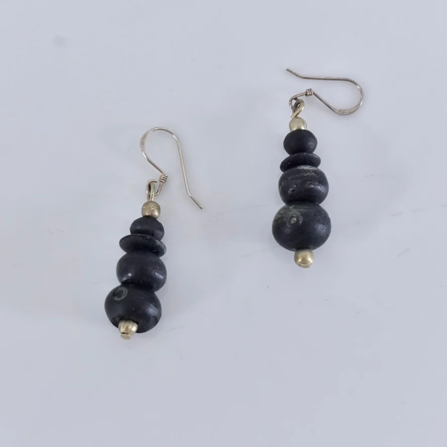 ÖRHÄNGEN, ett par, sterlingsilver. — Earrings — Halmstads Auktionskammare