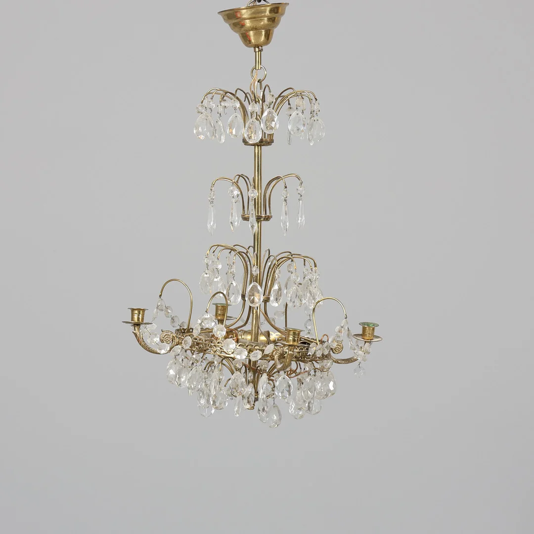 LJUSKRONA, elektrifierad, 1900-tal. — Chandeliers — Borås Auktionshall
