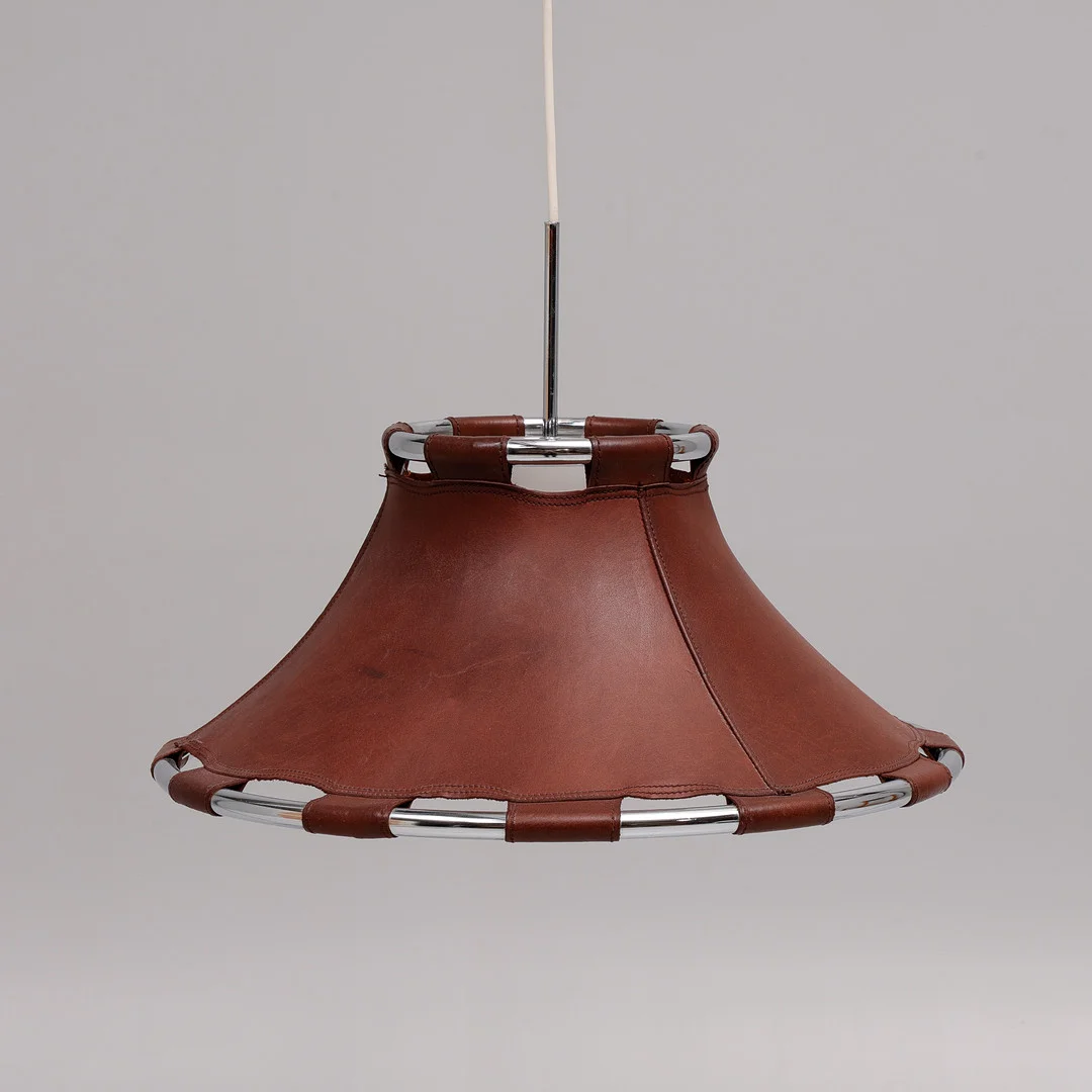 ANNA EHRNER. Taklampa "ANNA", formgiven av Anna Ehrner för Ateljé Lyktan 1968. — Ceiling lights — Auktionsbyrån Varberg