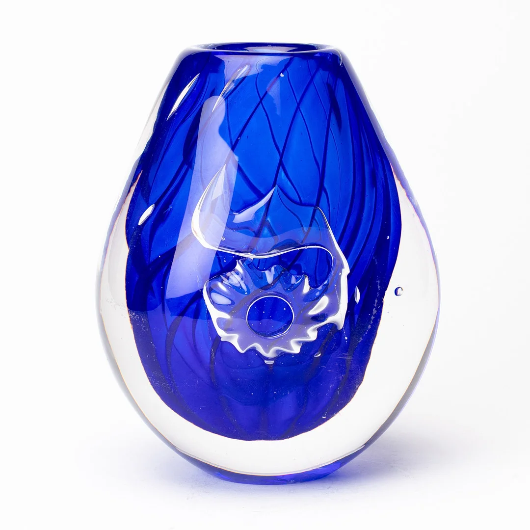 LARS HELLSTEN. Vas, glas, ariel, Orrefors, signerad Prov LH II Of. — Other — Auktionshuset Kolonn