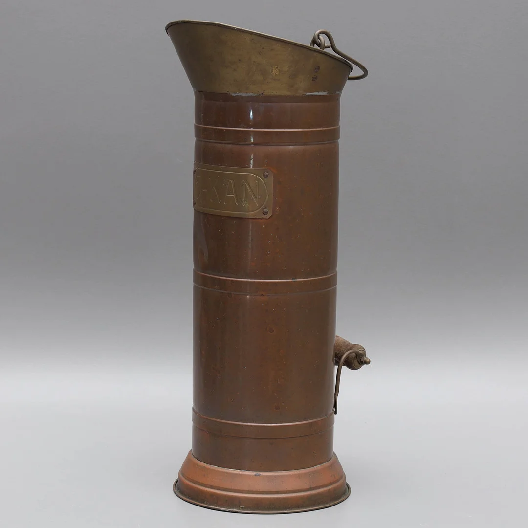 KOLHÄMTARE, koppar. — Pewter, Brass & Copper — Auktionsmagasinet Vänersborg