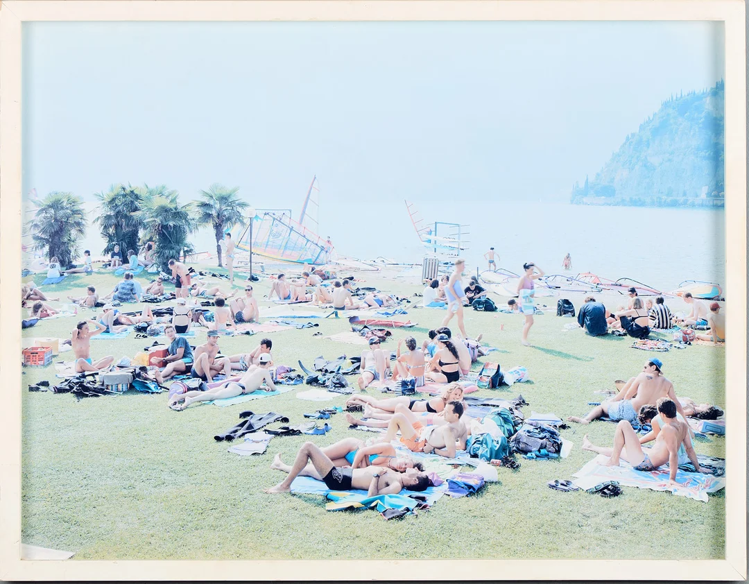 MASSIMO VITALI (1944-). "Garda look" ur "Portfolio of landscapes and figures". — Engravings & Prints — Uppsala Auktionskammare