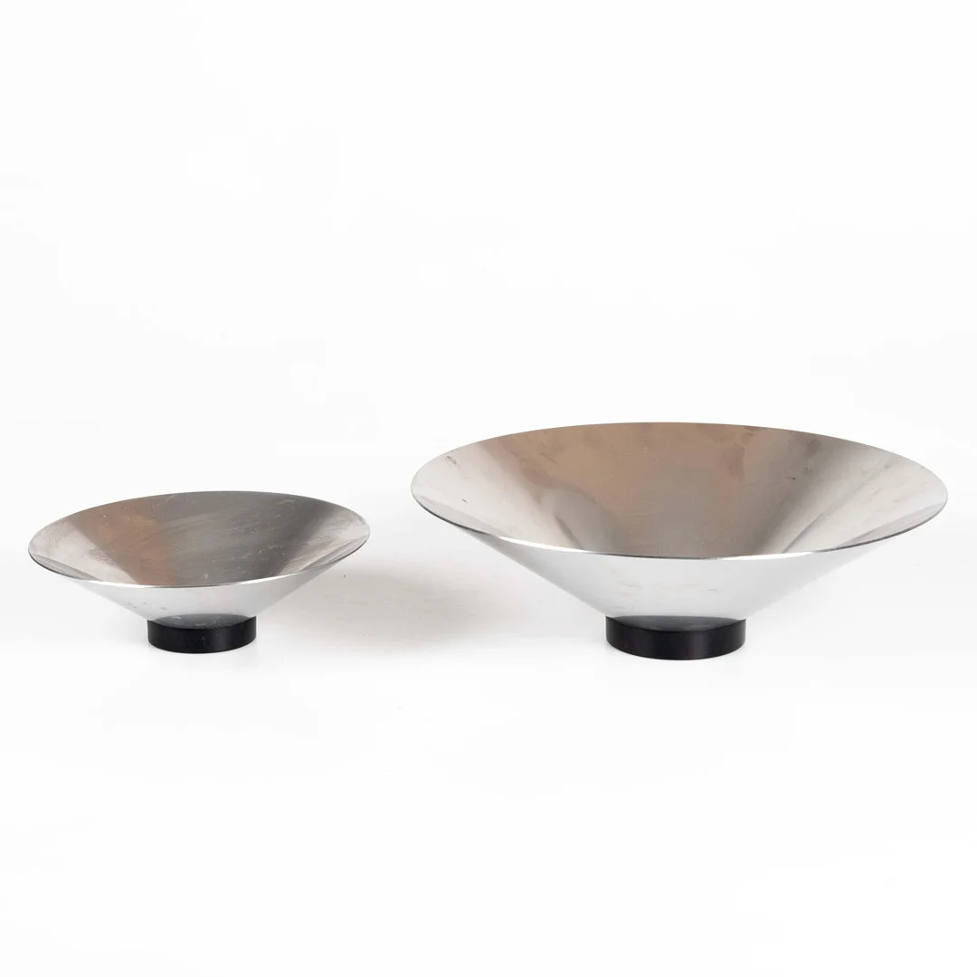JØRGEN MØLLER. För Royal Copenhagen, skål, 2 delar, rostfritt stål och plast. — Other metals — Laholms Auktionskammare