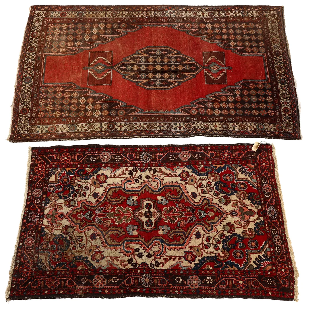 Two older Persian rugs 200x135 cm. and 160x100 cm. — Carpets, rugs and textiles/Oriental carpets and rugs — Lauritz