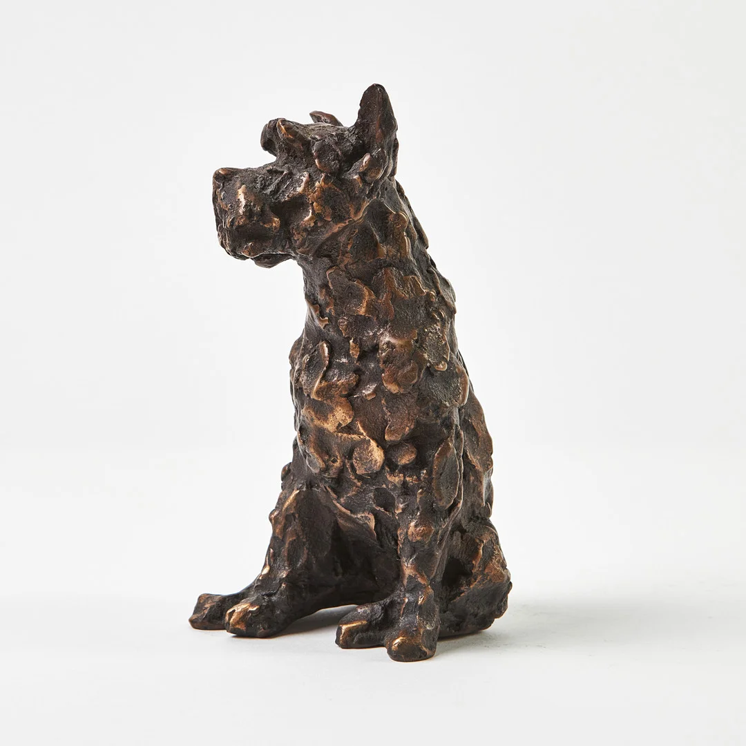 HERMINE KELLER (1943-2023): "Bella", schnauzer, mörkpatinerad brons. — Sculptures & Bronzes — Stockholms Auktionsverk Magasin 5