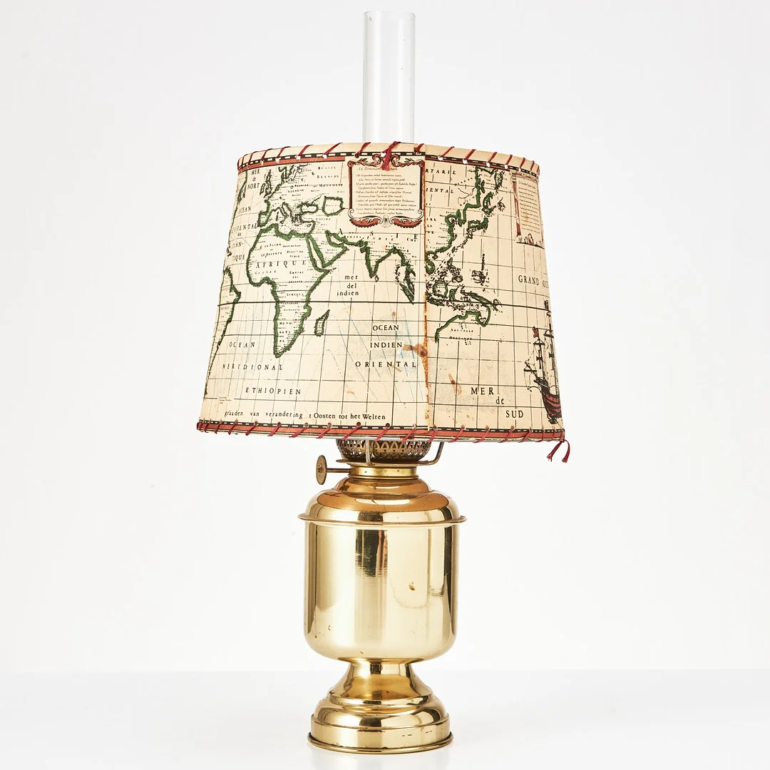 DHR, bordslampa, Holland, 1900-talets andra hälft, mässing. — Table Lamps — Stockholms Auktionsverk Magasin 5