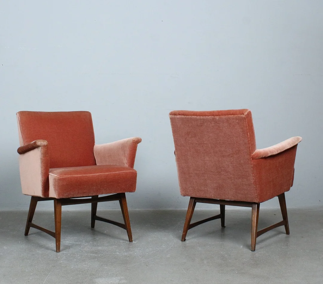 WALTER KNOLL. Knoll Antimott, Paar Armlehmsessel der 1950er. — Armchairs & Chairs — Stockholms Auktionsverk Düsseldorf/Neuss