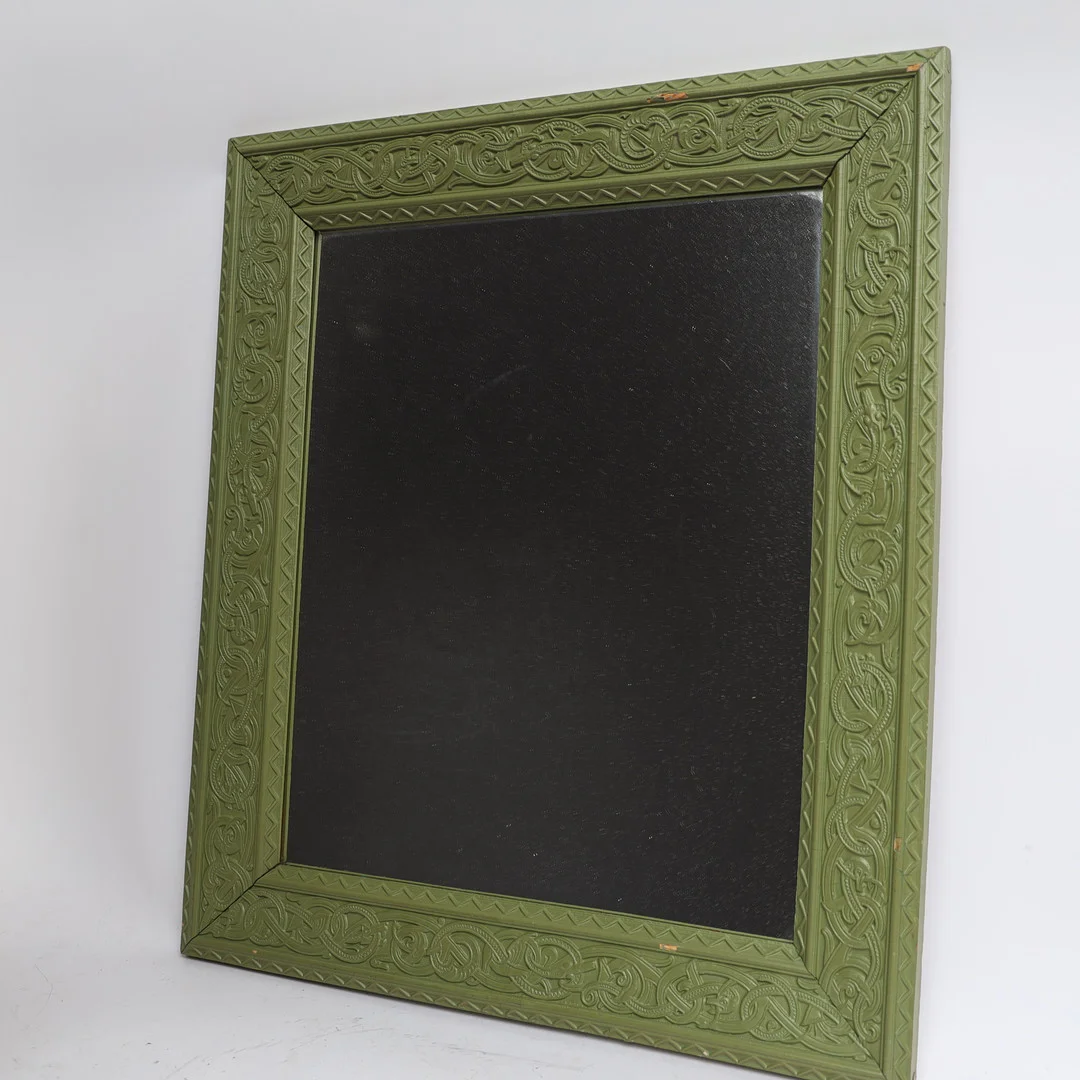 SPEGEL, 1900-talets början, fornnordisk dekor. — Mirrors — Falun Auktionsbyrå