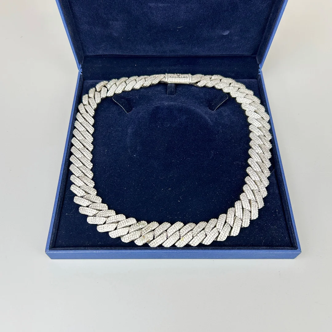 ADAMANS NECKLACE. — Necklace — Chalkwell Auctions