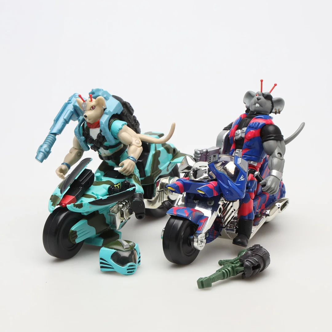 ACTIONFIGURER, Ett par samt tillbehör, Biker mice from mars, Galoob, 1990-talets första hälft. — Action figures & Sci-Fi — Borås Auktionshall
