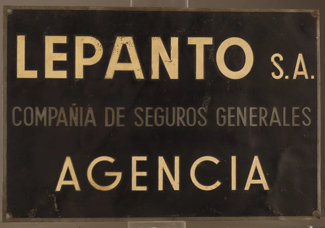 Lepanto, placa publicitaria en zinc estampado y pintado. — Other collectables — Barcelona Auctions