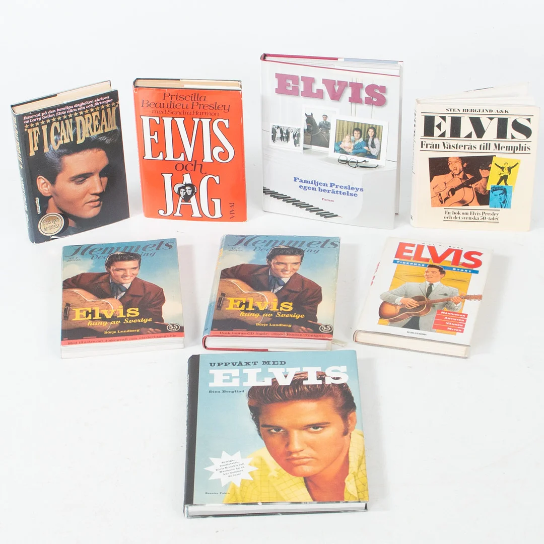 MUSIKLITTERATUR. Elvis Presley, 8 böcker. — Books — Laholms Auktionskammare