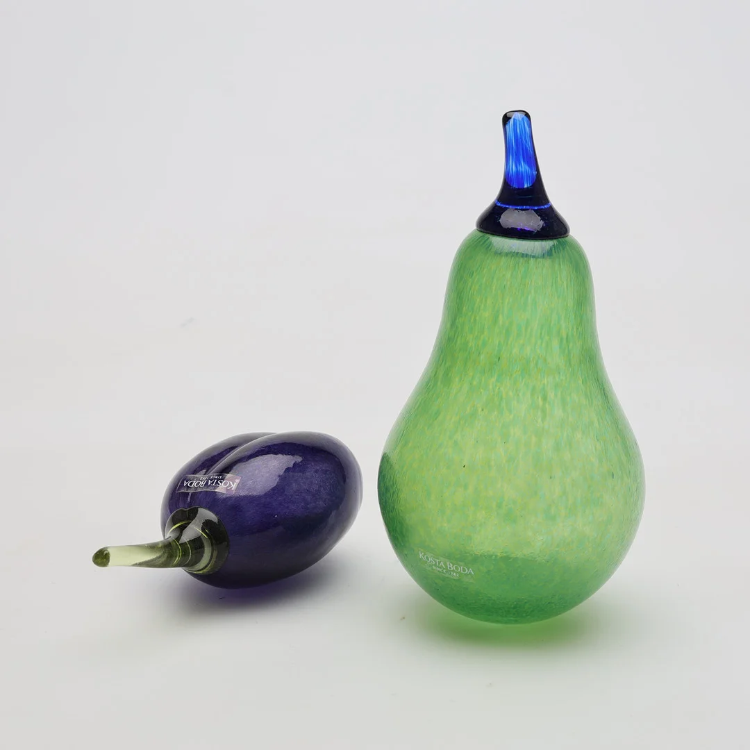 GUNNEL SAHLIN. GLASFRUKTER 2 stycken. — Art glass — Höörs Auktionshall