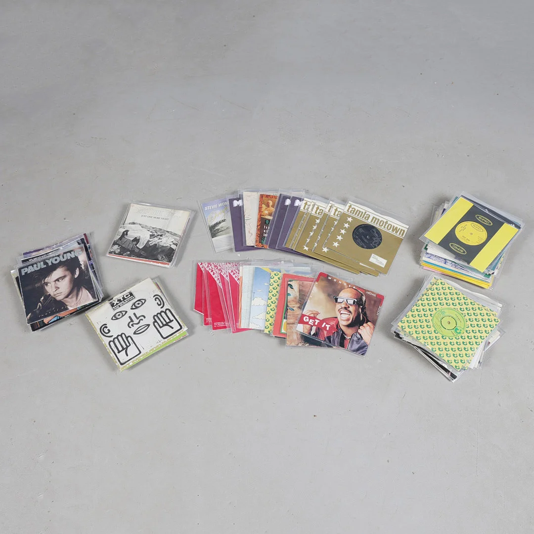 A COLLECTION OF 45'S (QTY). — Audio, Vinyl & Hi-Fi — Bishop & Miller
