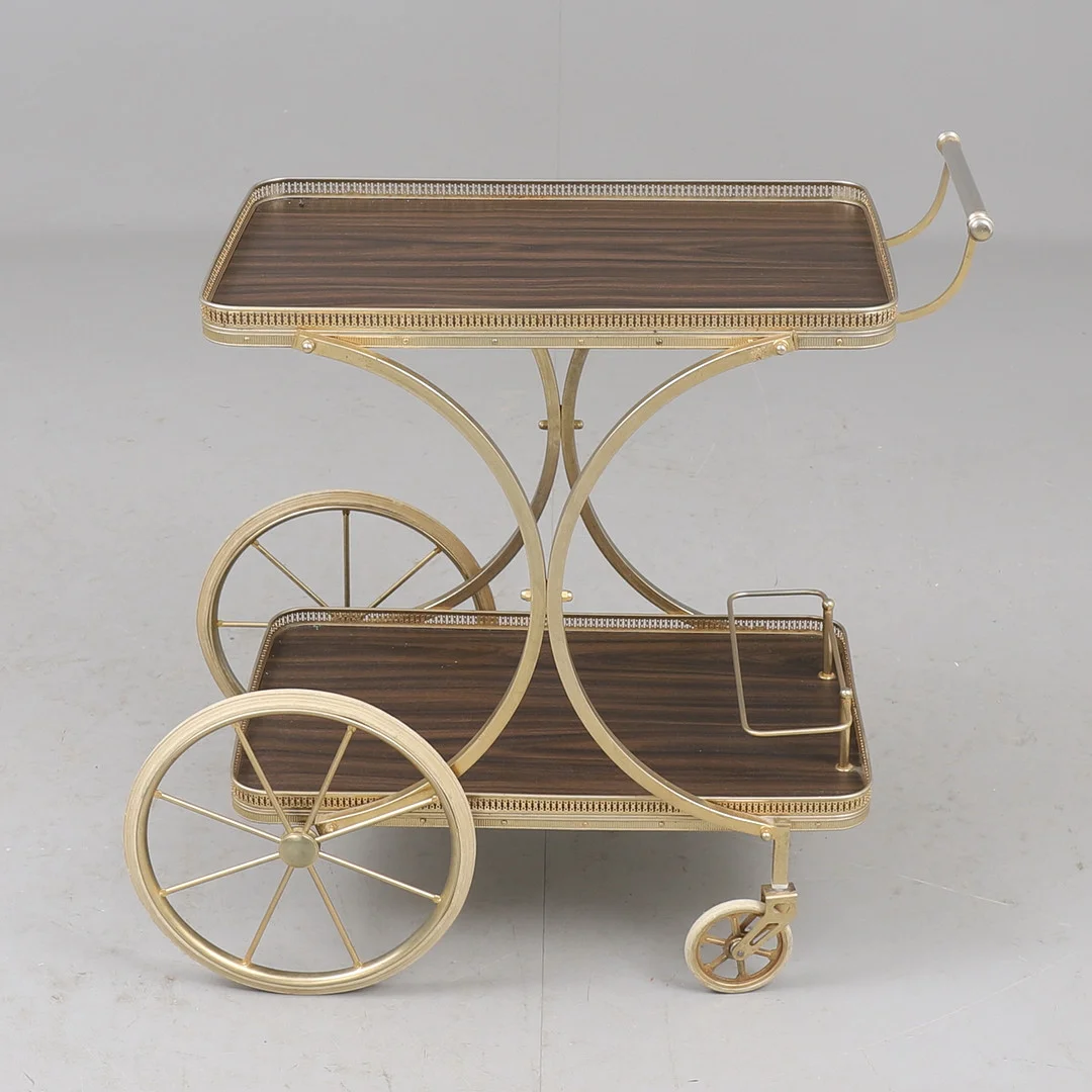 SERVERINGSVAGN, 1900-tal. — Other — RA Auktionsverket Norrköping