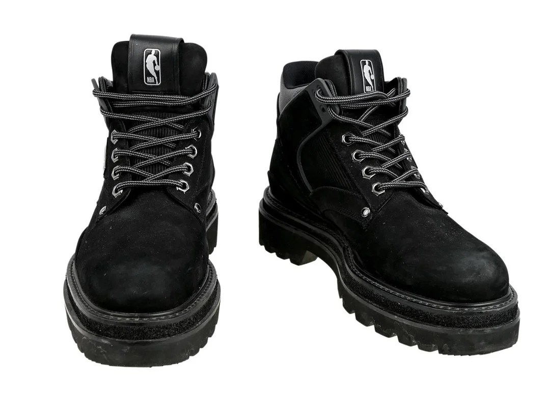 SKOR, LOUIS VUITTON, NBA Oberkampf Ankle Boots, svart mocka, monogram damier graphite, silverfärgade beslag, stl 6, ca 40½. — Kläder/Skor — Kaplans