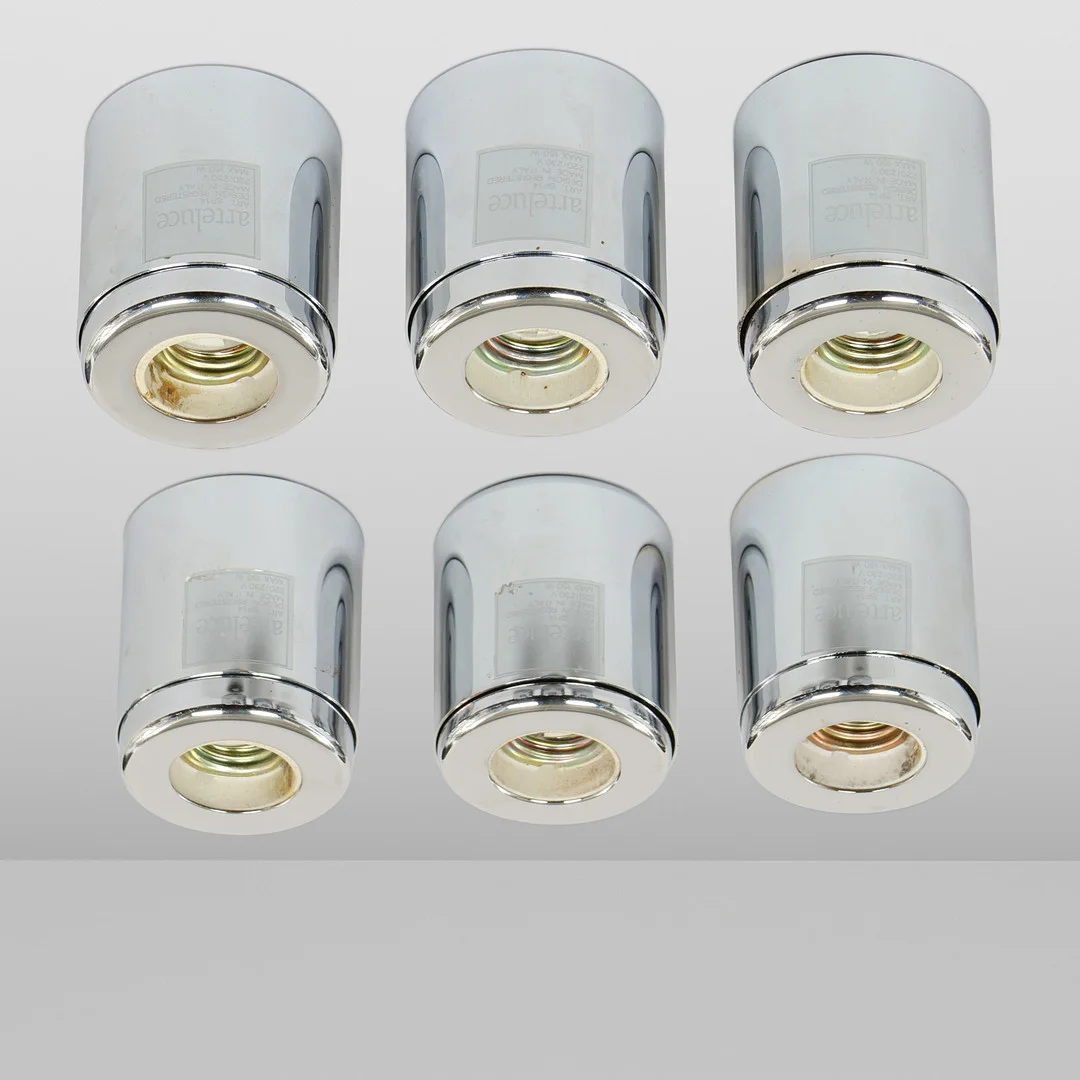 GINO SARFATTI (1912-1985). Sæt på seks væglamper/loftslamper af forkromet metal, model "SP14", Arteluce, Italien, 1900-tallets anden halvdel, (6). — Ceiling lights — Palsgaard Kunstauktioner