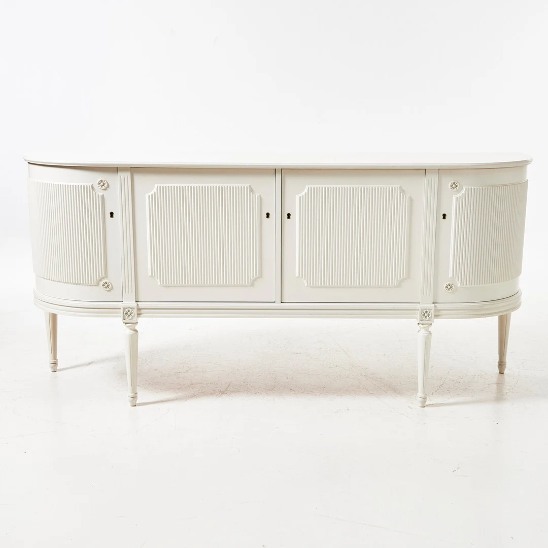 SKÄNK, vitlackerad, City möbler, Tibro, 1900-talet andra hälft. — Cupboards, Cabinets & Shelves — Stockholms Auktionsverk Magasin 5
