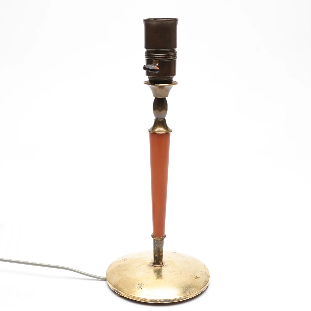 HARALD NOTINI. Bordslampa, modell 6931/6870, Arvid Böhlmarks Lampfabrik, 1920/30-tal, Swedish Grace. — Table Lamps — Gomér & Andersson Linköping