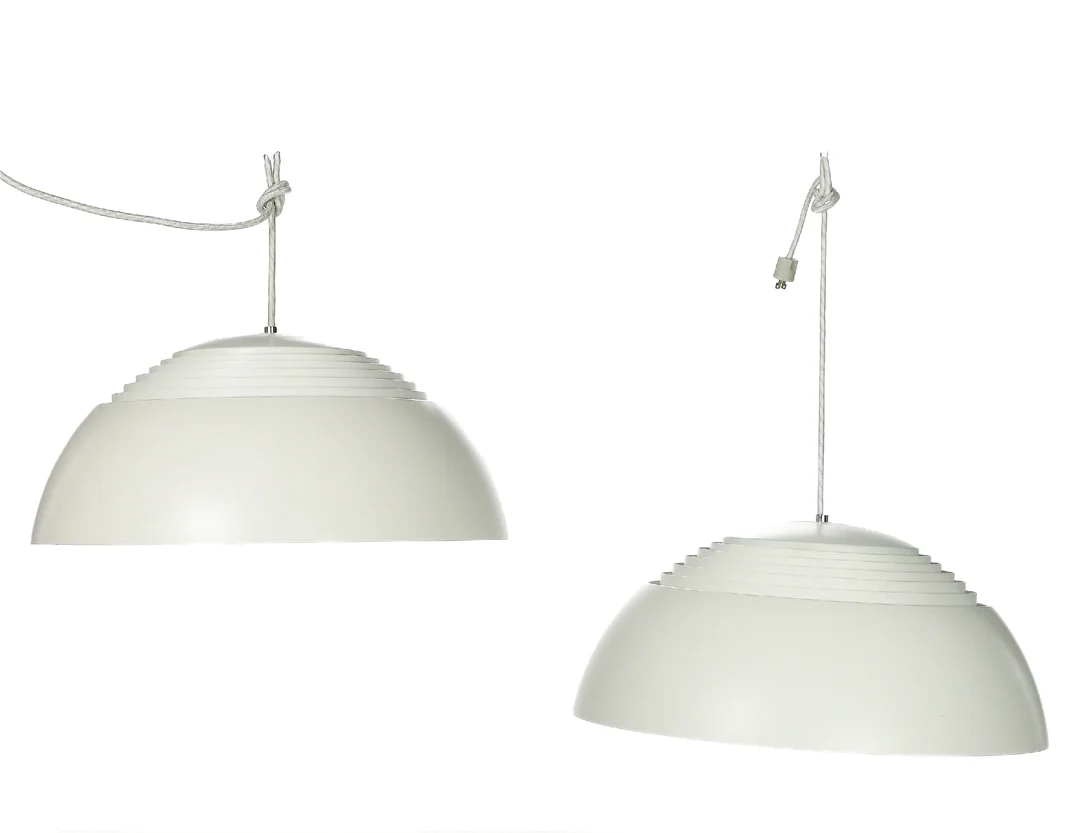 Arne Jacobsen for Louis Poulsen. 'AJ Royal' two pendants Ø 50 cm. (2) — Lamps and lighting/Pendant lights — Lauritz